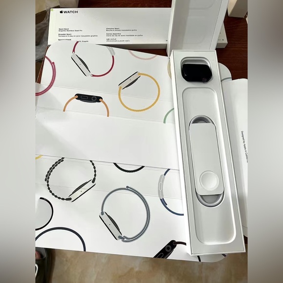 I bought it in China... Bring it here and sell it cheaply. - Picture 6 of 6